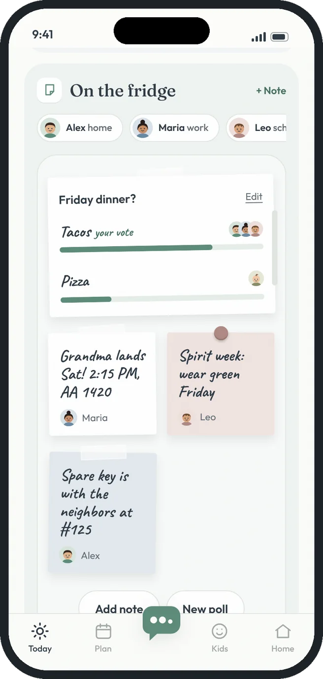Fridge notes and polls screen